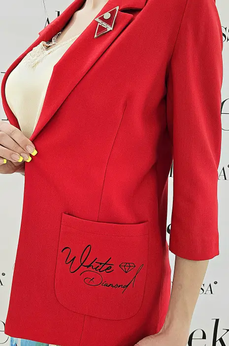 Елегантно червено сако