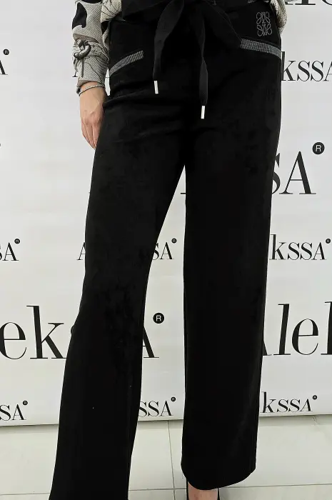 Черен велурен панталон - Черен велурен панталон