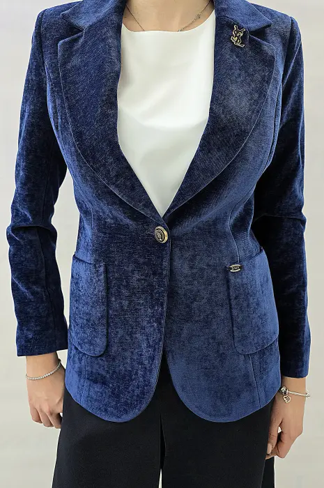 Тъмно синьо сако кадифе с брошка - 532 - Тъмно синьо сако кадифе с брошка - 532